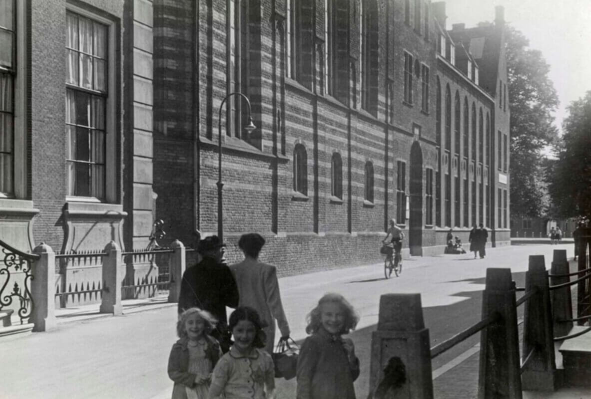 Foto: Nico Jesse, 1942 (Nederlands Fotomuseum)