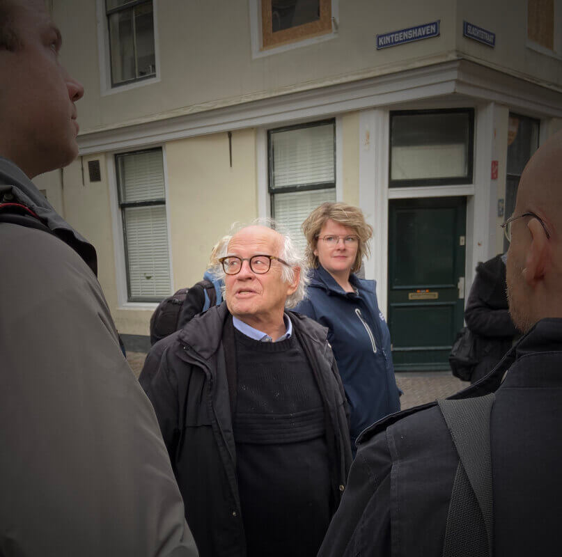 In januari 2022 ontving Jos Stelling de pers voor zijn nieuwe filmhuis aan de Slachtstraat. Foto: JT