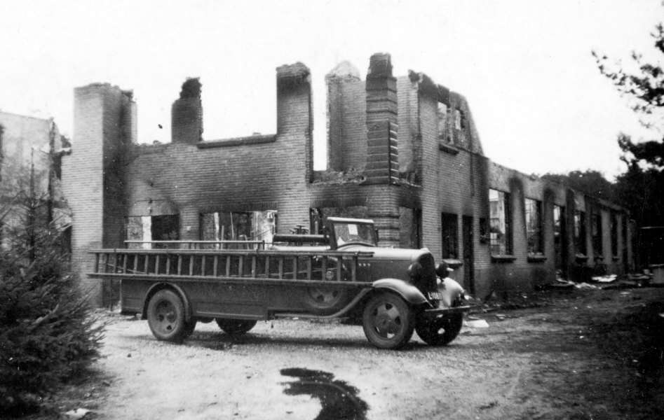 De Stichtse Margarinefabriek in Soesterberg werd op 18 april 1941 verwoest. Foto: archief Eemland