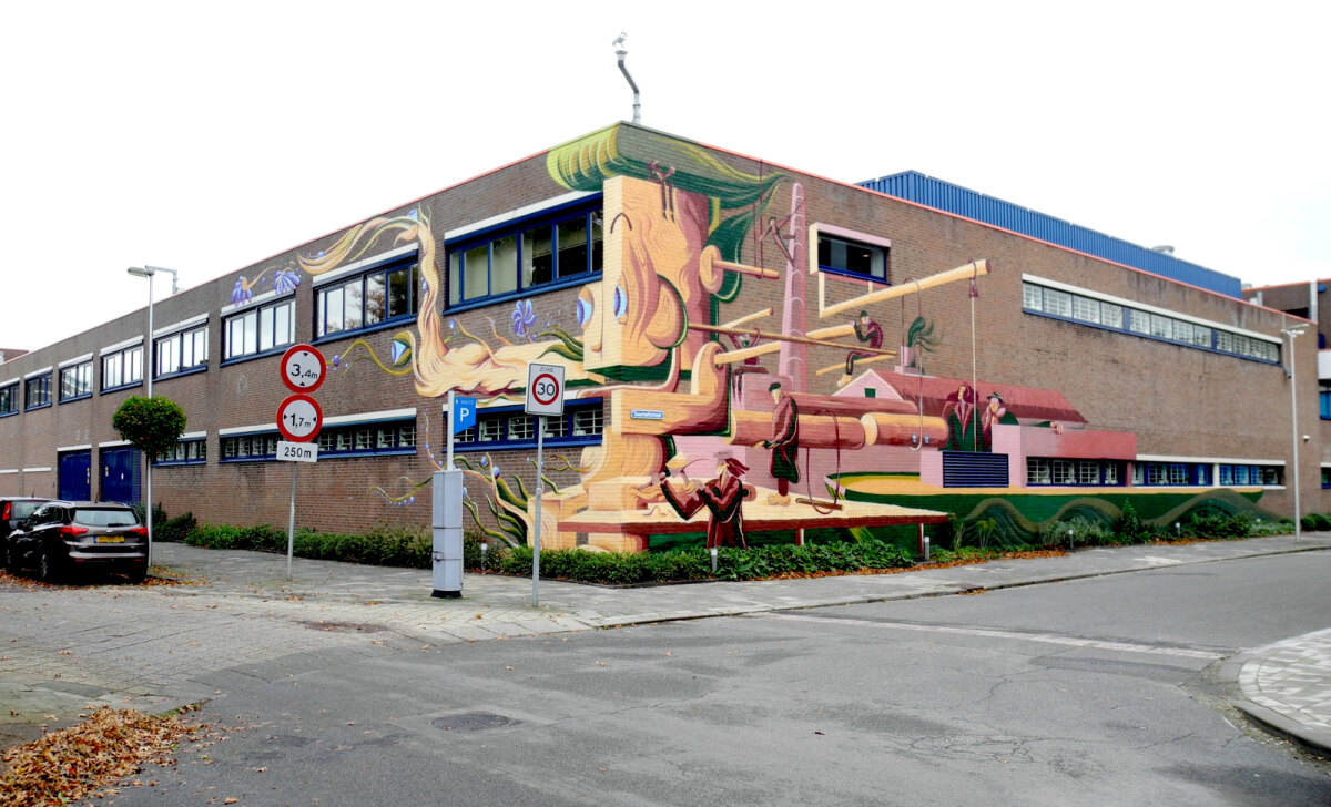 De muurschildering op de Van der Hoevenkliniek. Foto: JvW