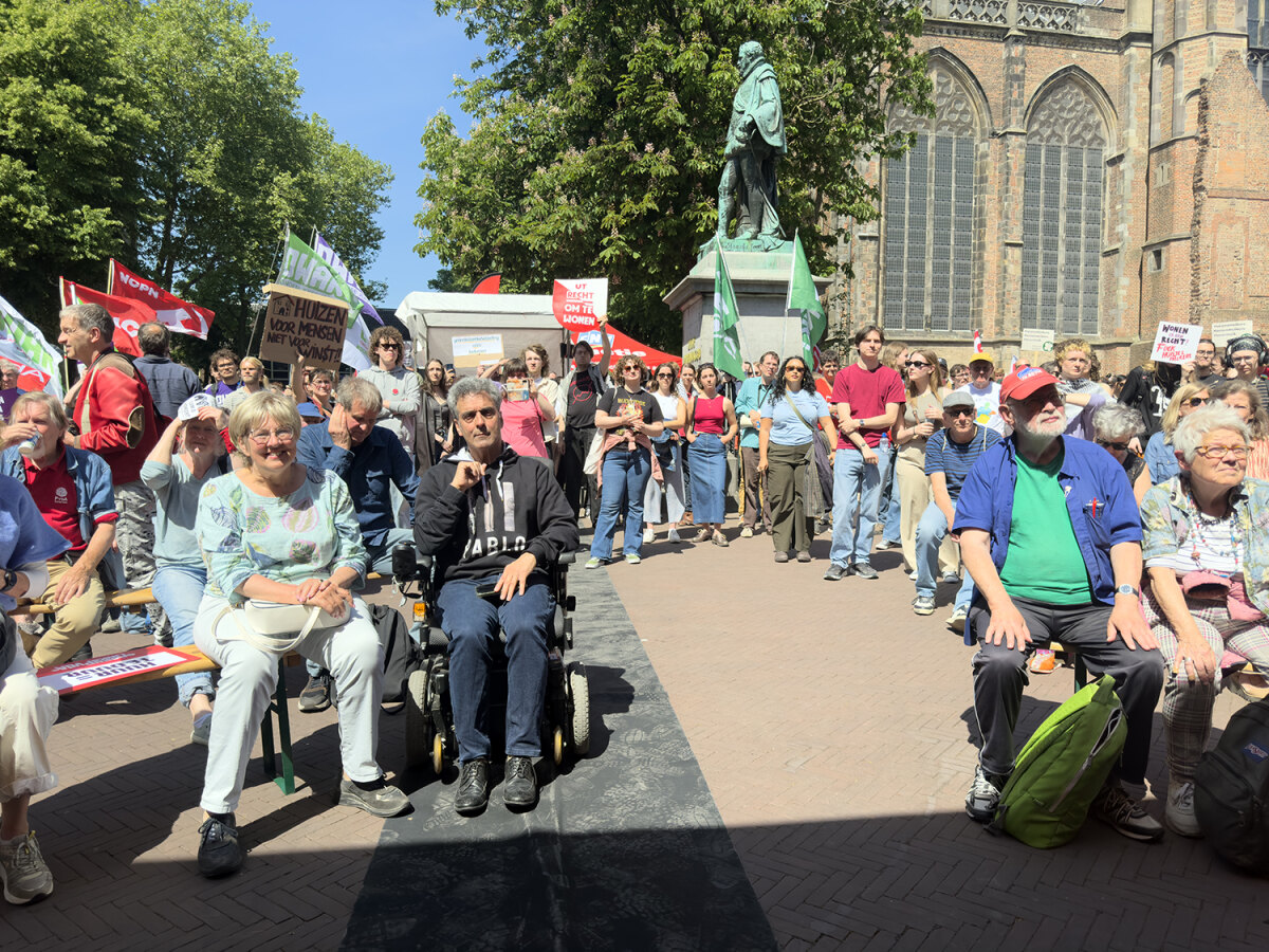 Het Domplein, vanmiddag. Foto: Harrie van Veen