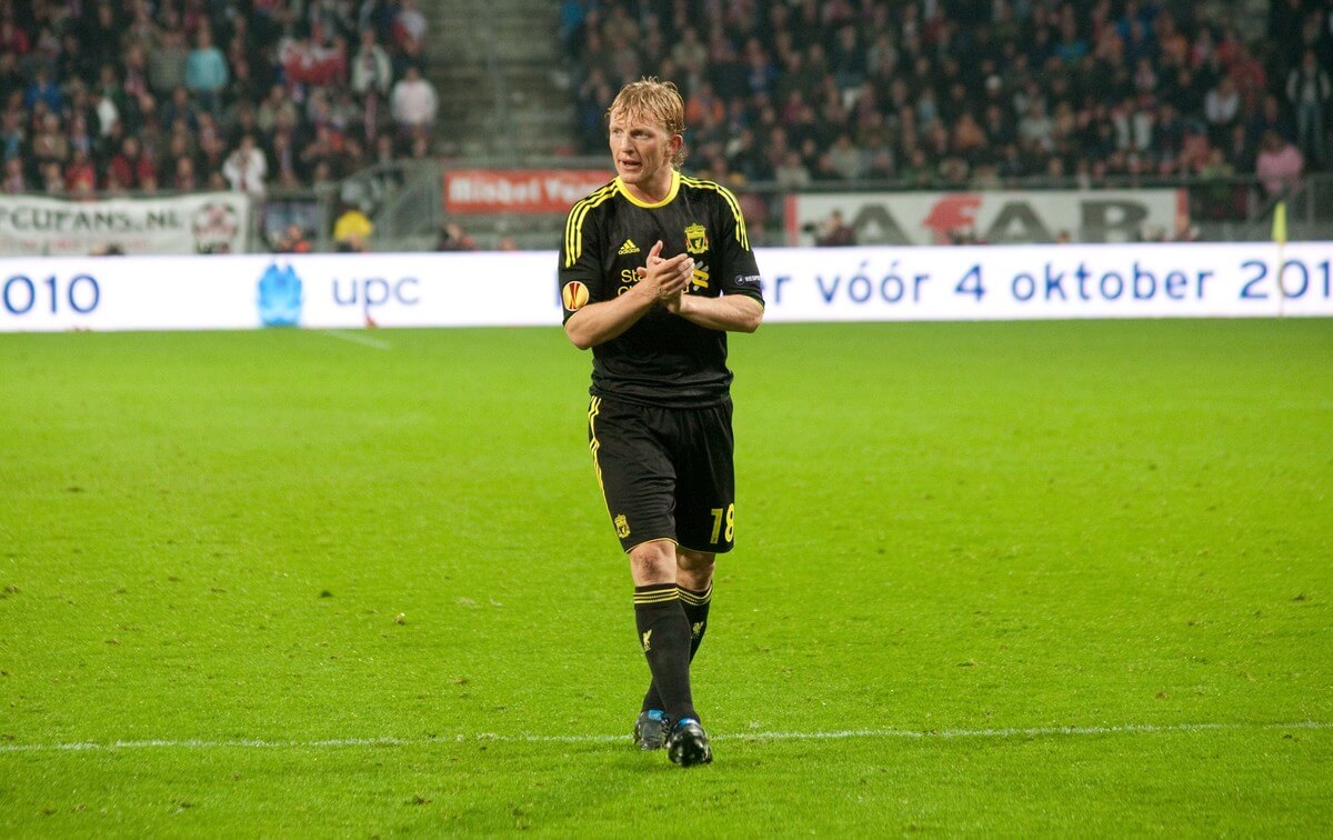 Dirk Kuijt in de Galgenwaard als speler van Liverpool in 2010. Foto: Ton van den Berg