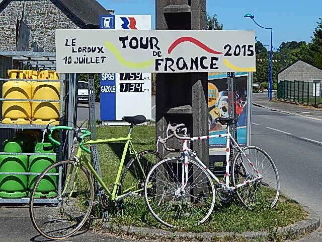 Aankondiging van de Tour de France die op 10 juli Le Loroux passeert. Foto: F. de Jonge