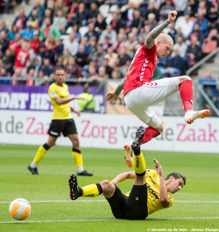  Na een lange revalidatie na een gescheurde kruisband, maakte Makienok tegen VVV zijn rentree. Foto: Jeroen Stoops