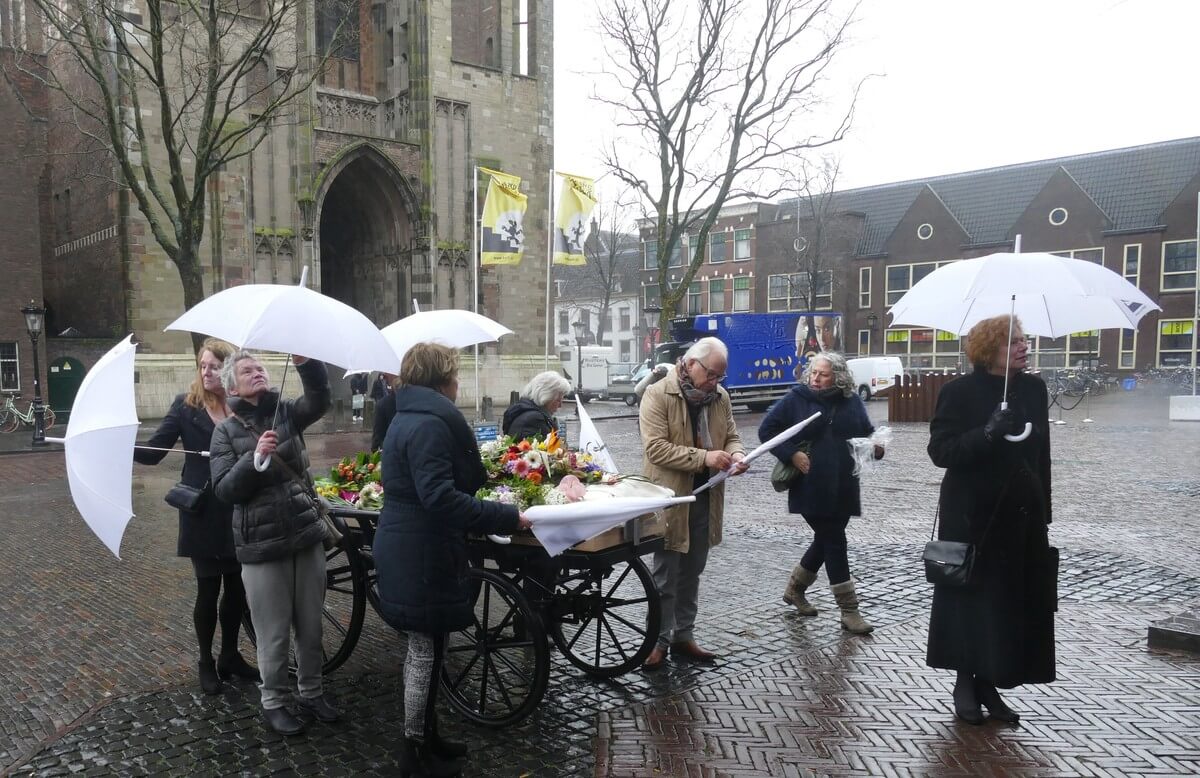 Op het Domplein. Foto: Ton van den Berg