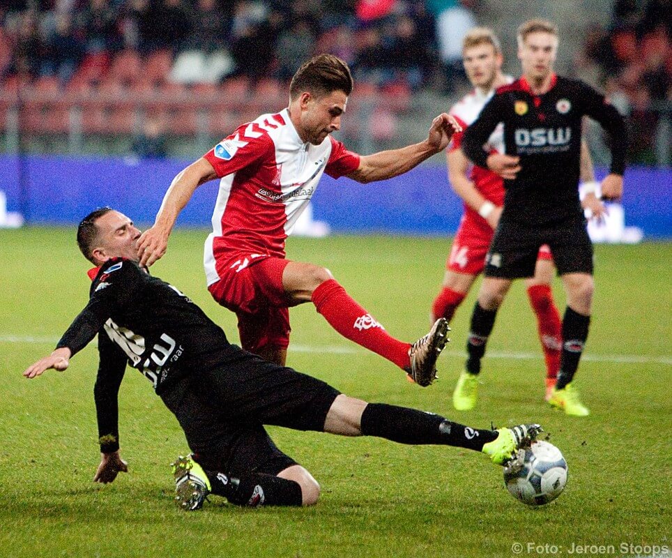 Ludwig en Stans in duel. foto: Jeroen Stoops