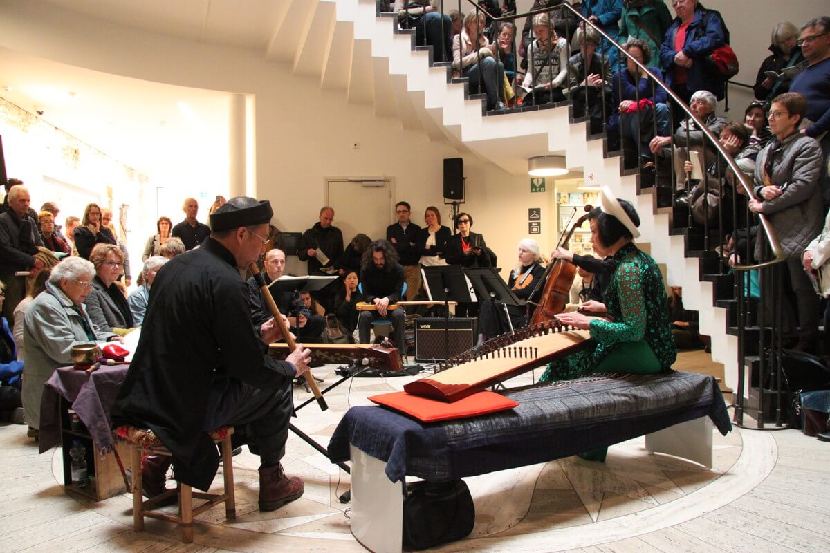 Vietnameze muziek in Het Utrechts Archief.