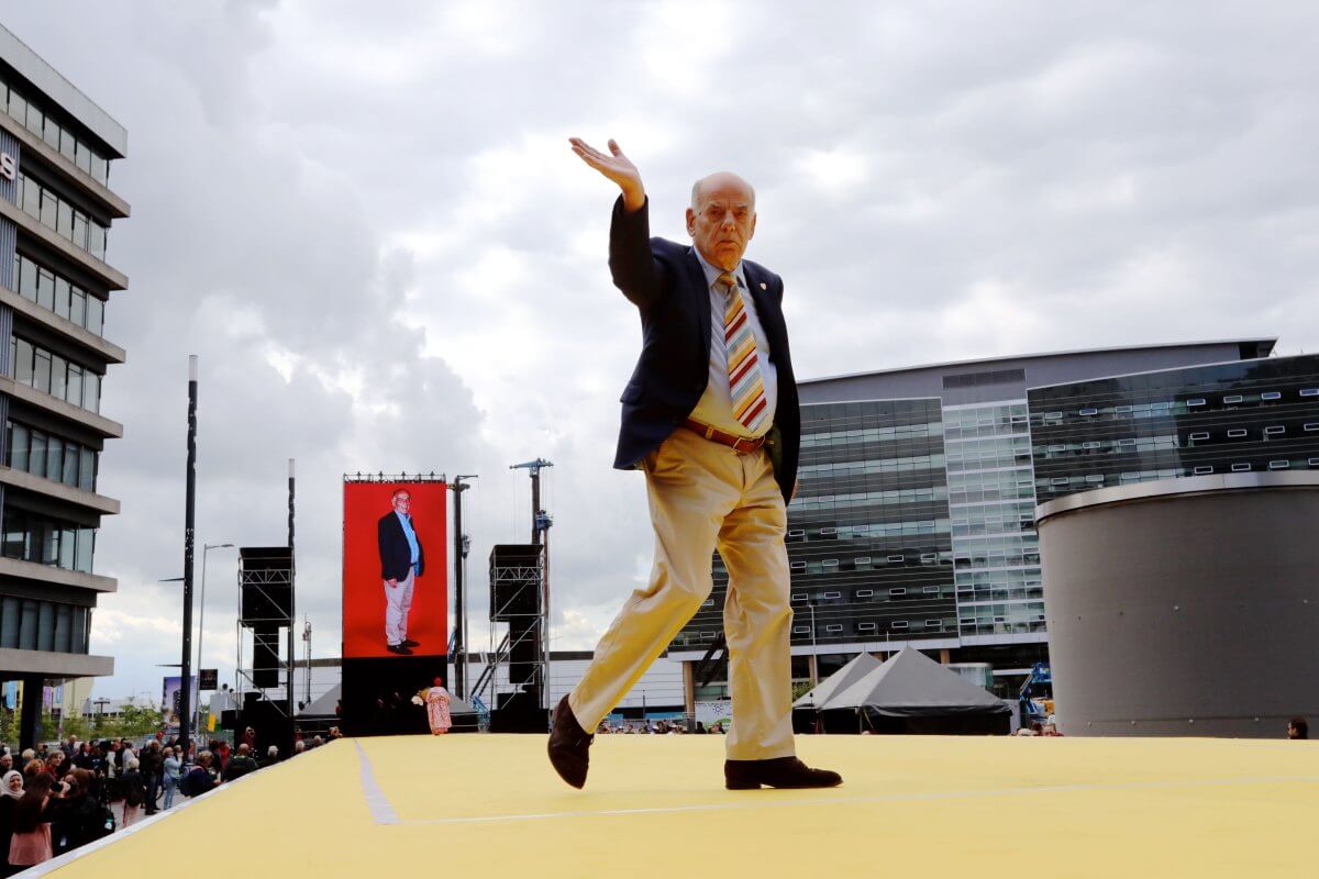 De Soeten liep in september 2018 op de catwalk op het Jaarbeursplein in kader What is the City but the People? Foto: Ton van den Berg