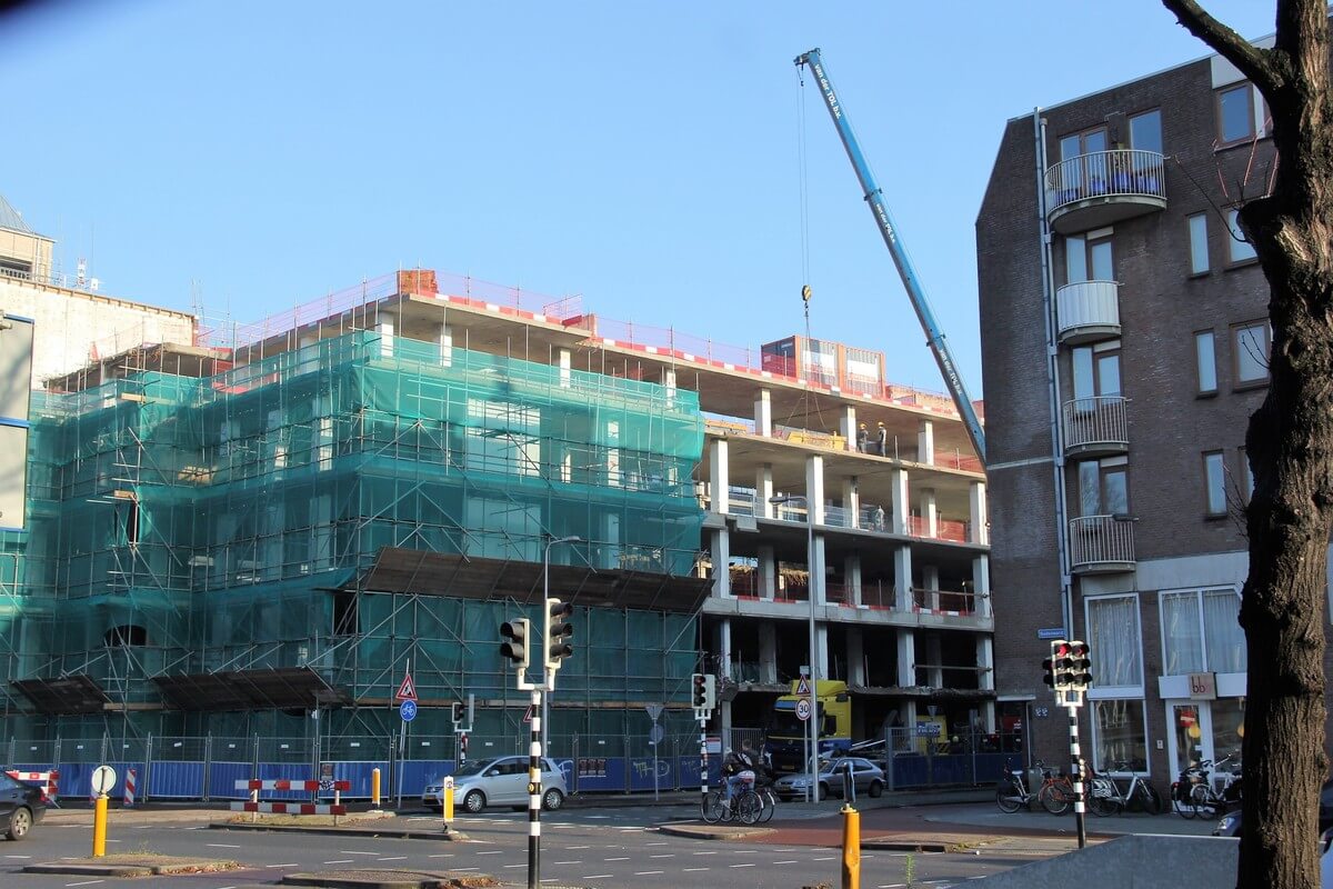 Slopen op de Oudenoord. Foto: Willem Geijssen