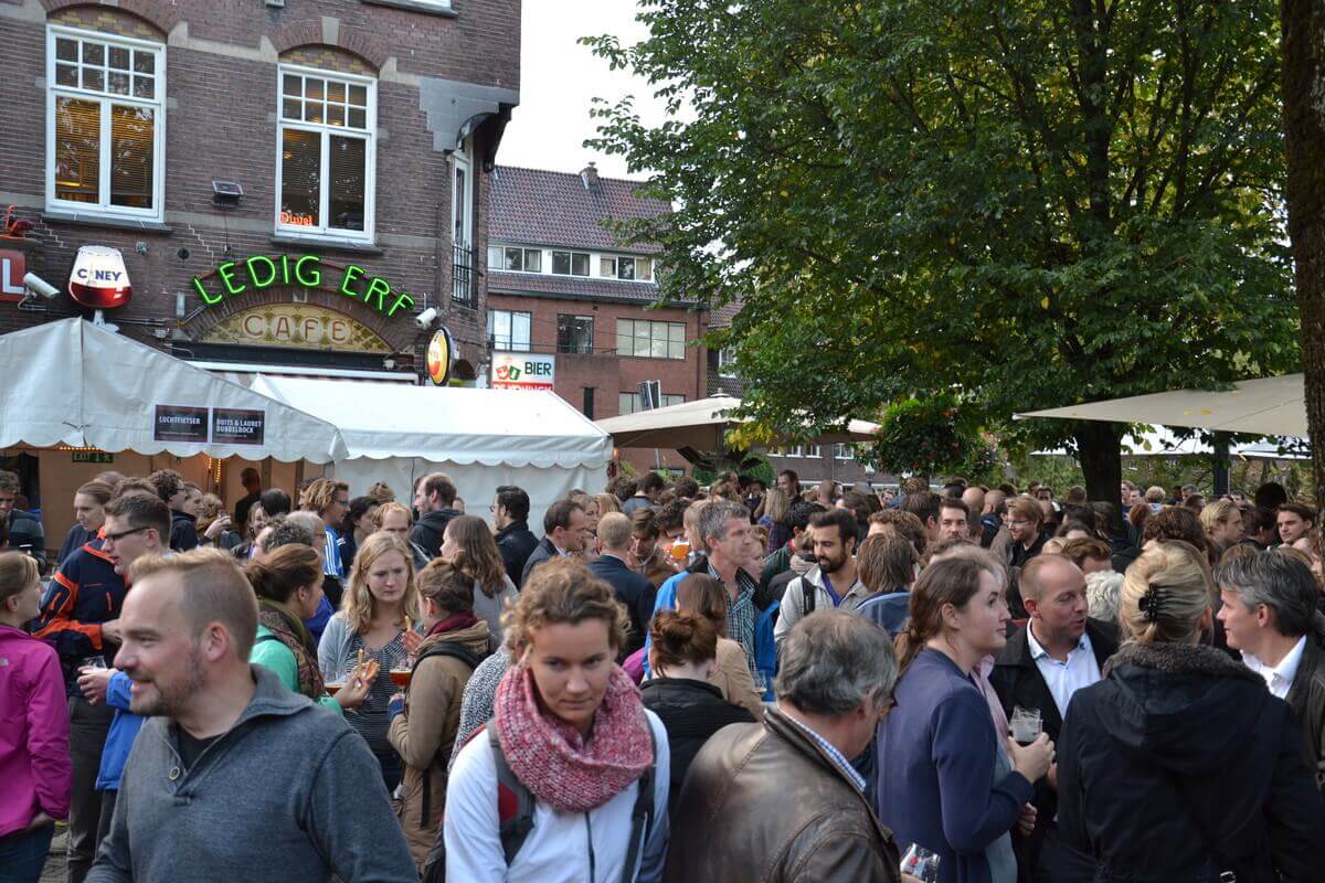 Grote drukte op het Ledig Erf. Foto: M. de Wit