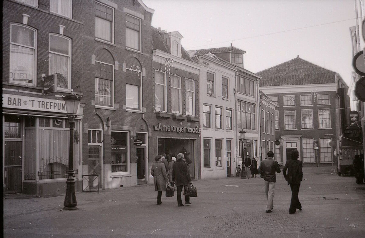 Voor Clarenburg overzicht met Trefpunt. Foto: W. Geijssen