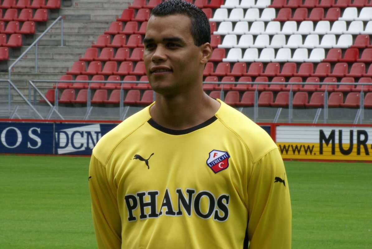 Michel Vorm. Foto: Ton van den Berg