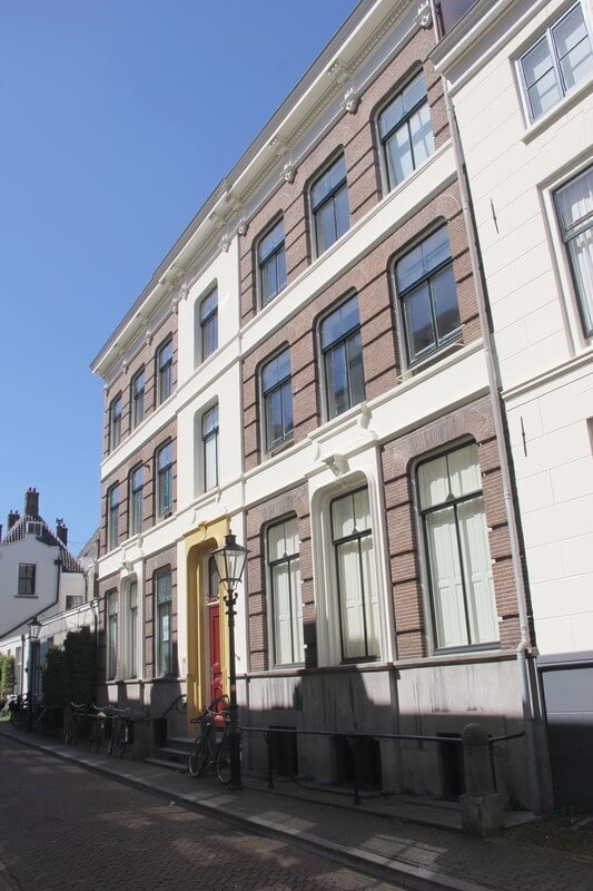 Het huis met de twintig ramen. Foto: Willem Geijssen