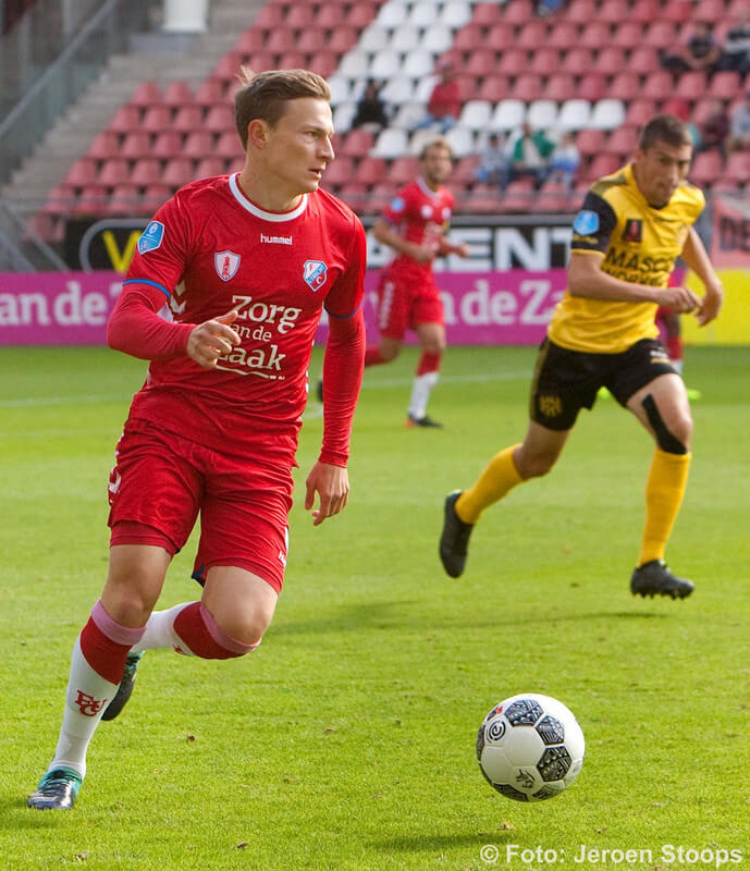 Strieder weer terug in de Galgenwaard na een lange afwezigheid door een blessure. Foto: Jeroen Stoops