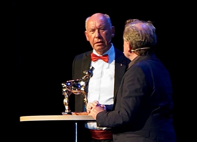 Gerard Soeteman krijgt Gouden Kalf.