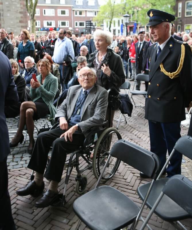 Rut Matthijsen in 2015 op het Domplein. Foto: Ton van den Berg