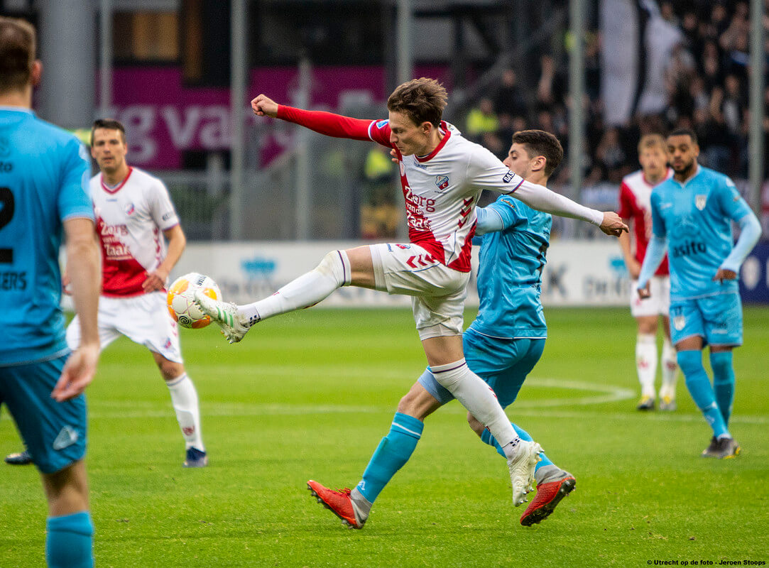 Strieder speelde tegen Heracles zijn 100ste officiële wedstrijd in het eerste elftal.