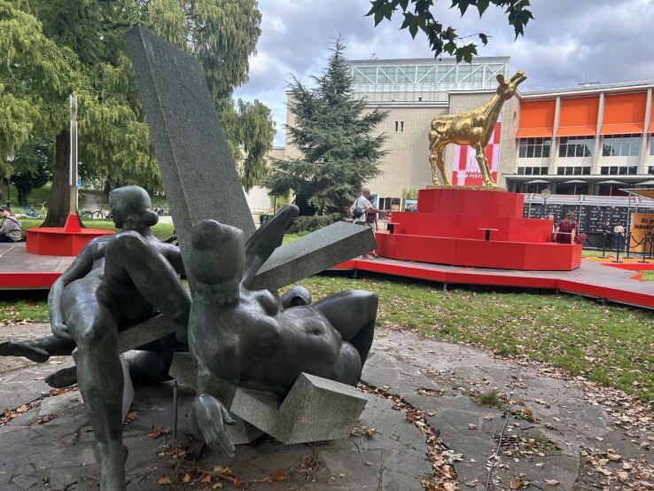 Kiek op: kunst en kalf